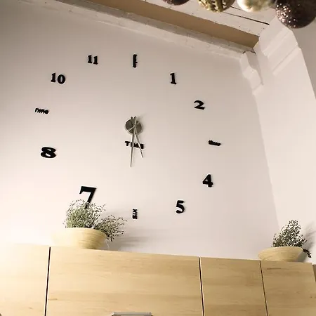 شقة Aromatic Herbs Loft -new, Central & Parking
